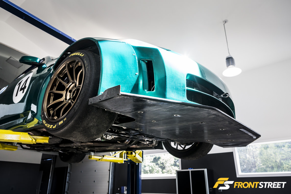 2003 Nissan 350Z by Sasha Anis