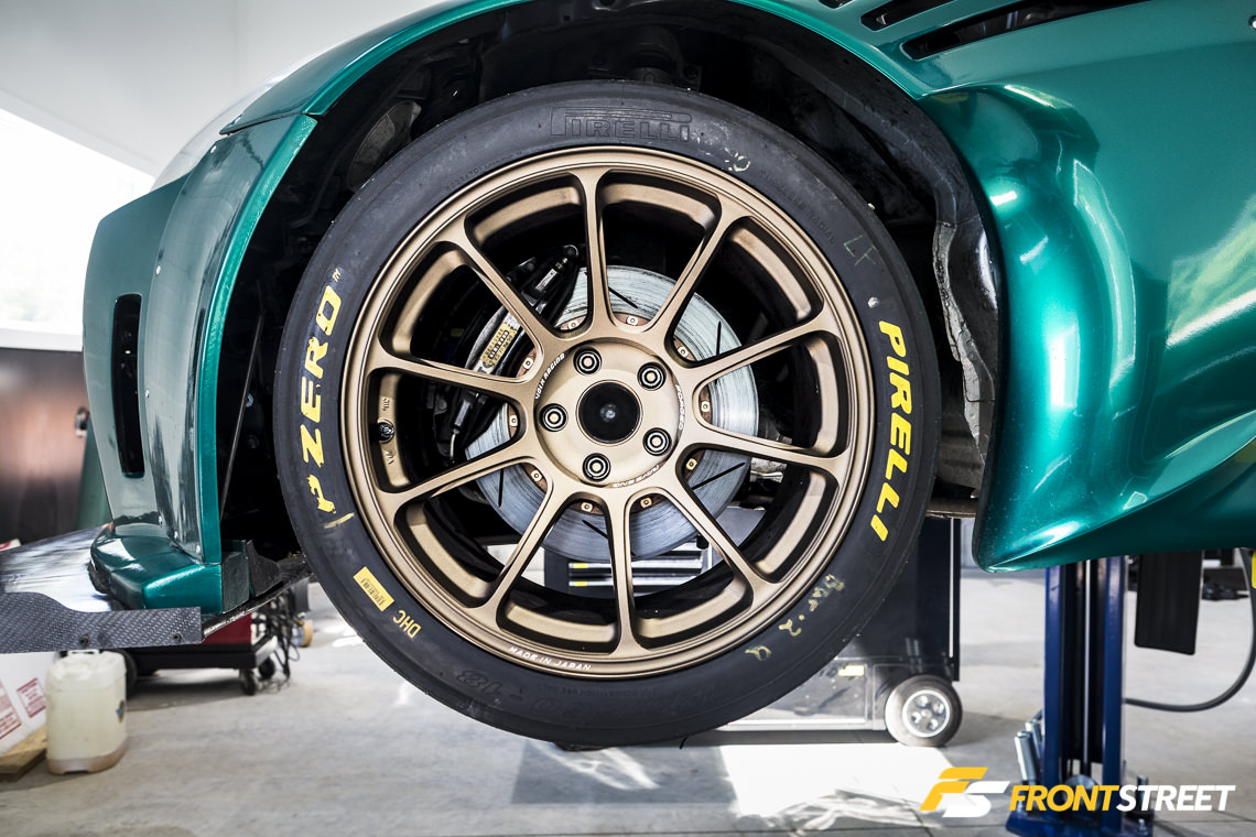 2003 Nissan 350Z by Sasha Anis