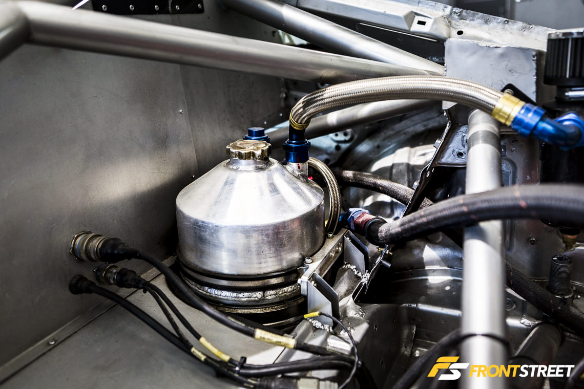 2003 Nissan 350Z by Sasha Anis