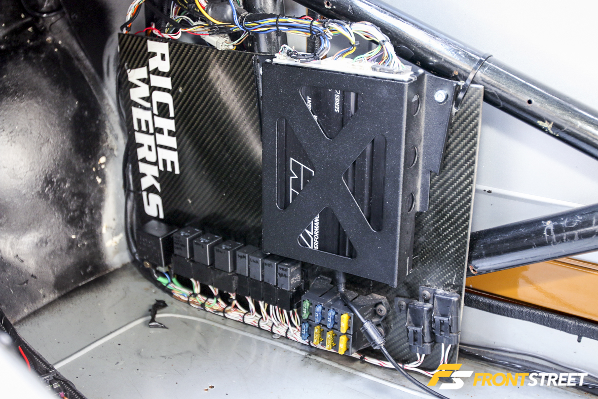 1971 Datsun 1200 "EL Barón" by Erick Aguilar