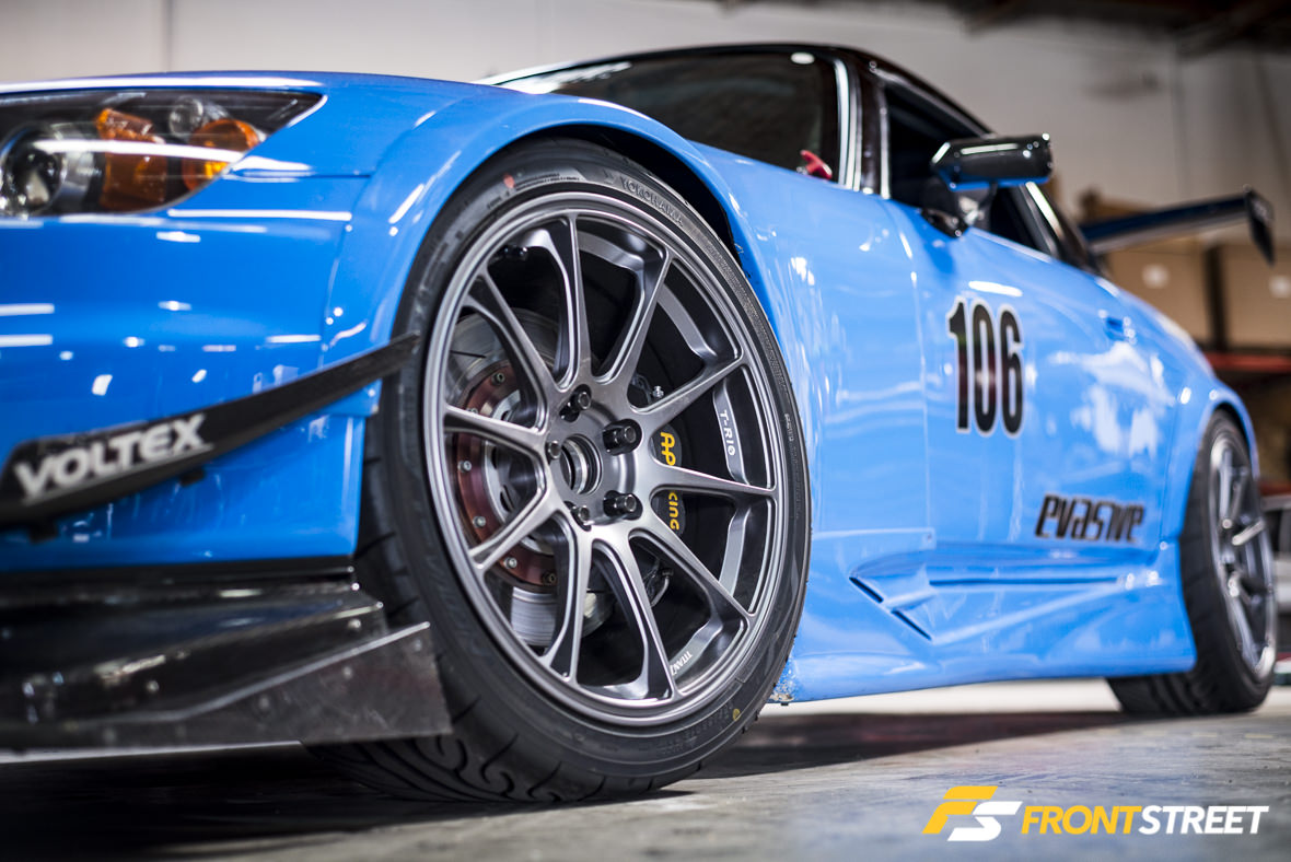 Honda S2000 Track Car by Evasive Motorsports