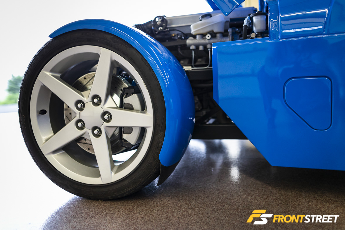 Custom Toyota FJ40 "Land Kreuzer" by Mad Goat Customs