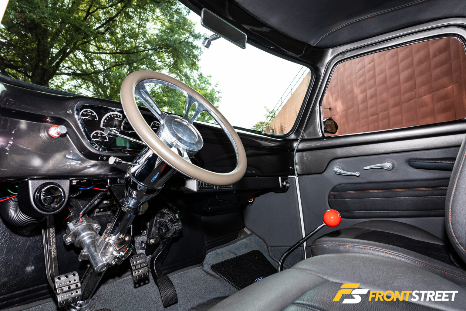 1955 Ford F-100 Restomod by Truck Trend