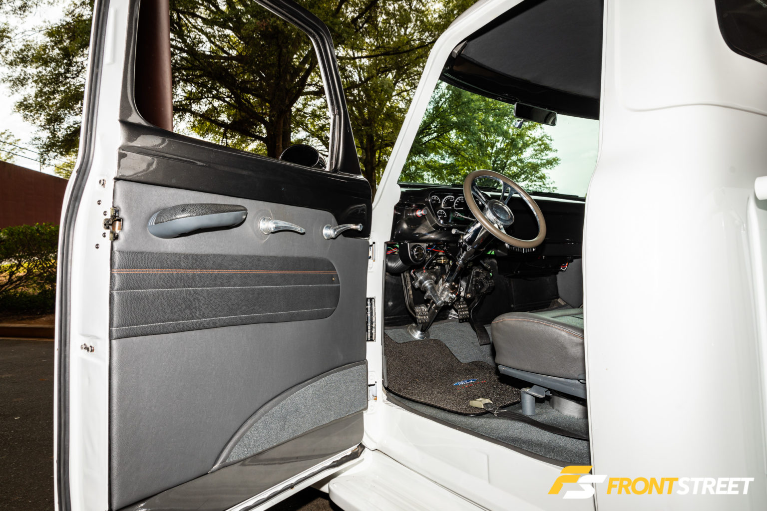 1955 Ford F-100 Restomod by Truck Trend