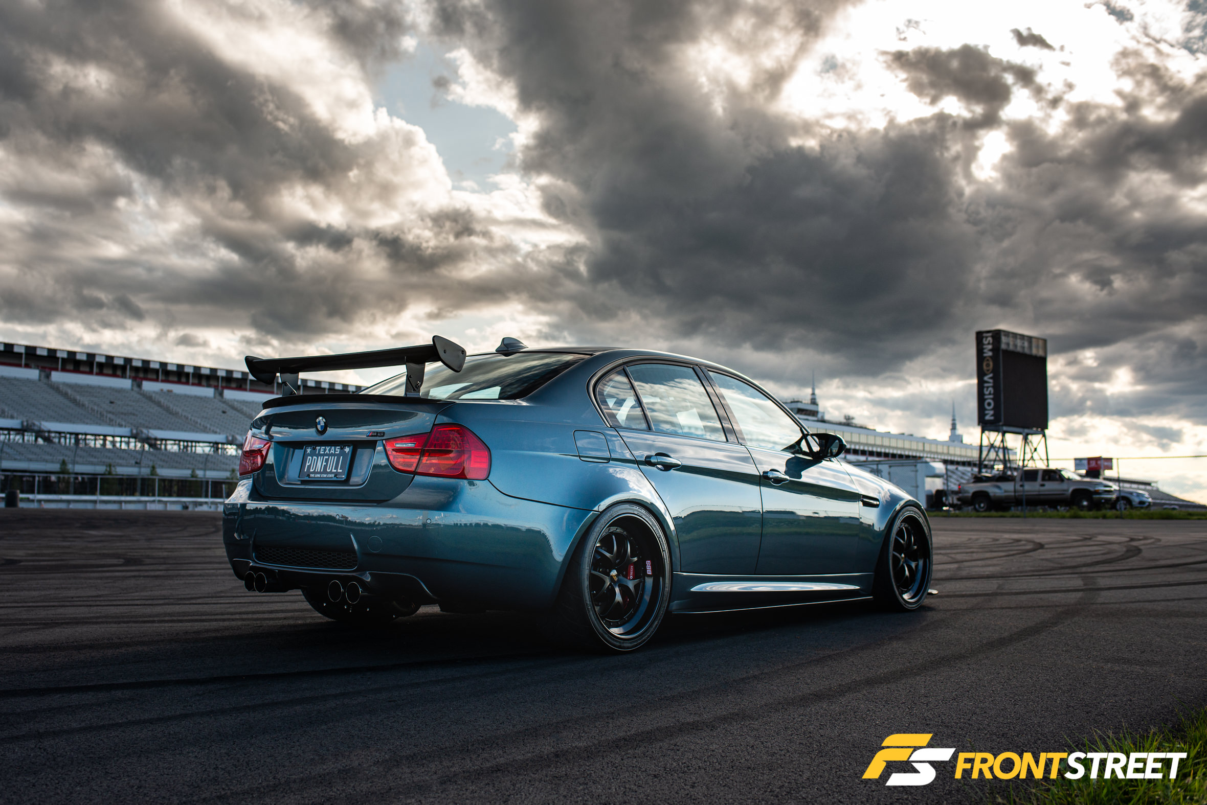 2009 BMW E90 M3 by Mitch Lebron