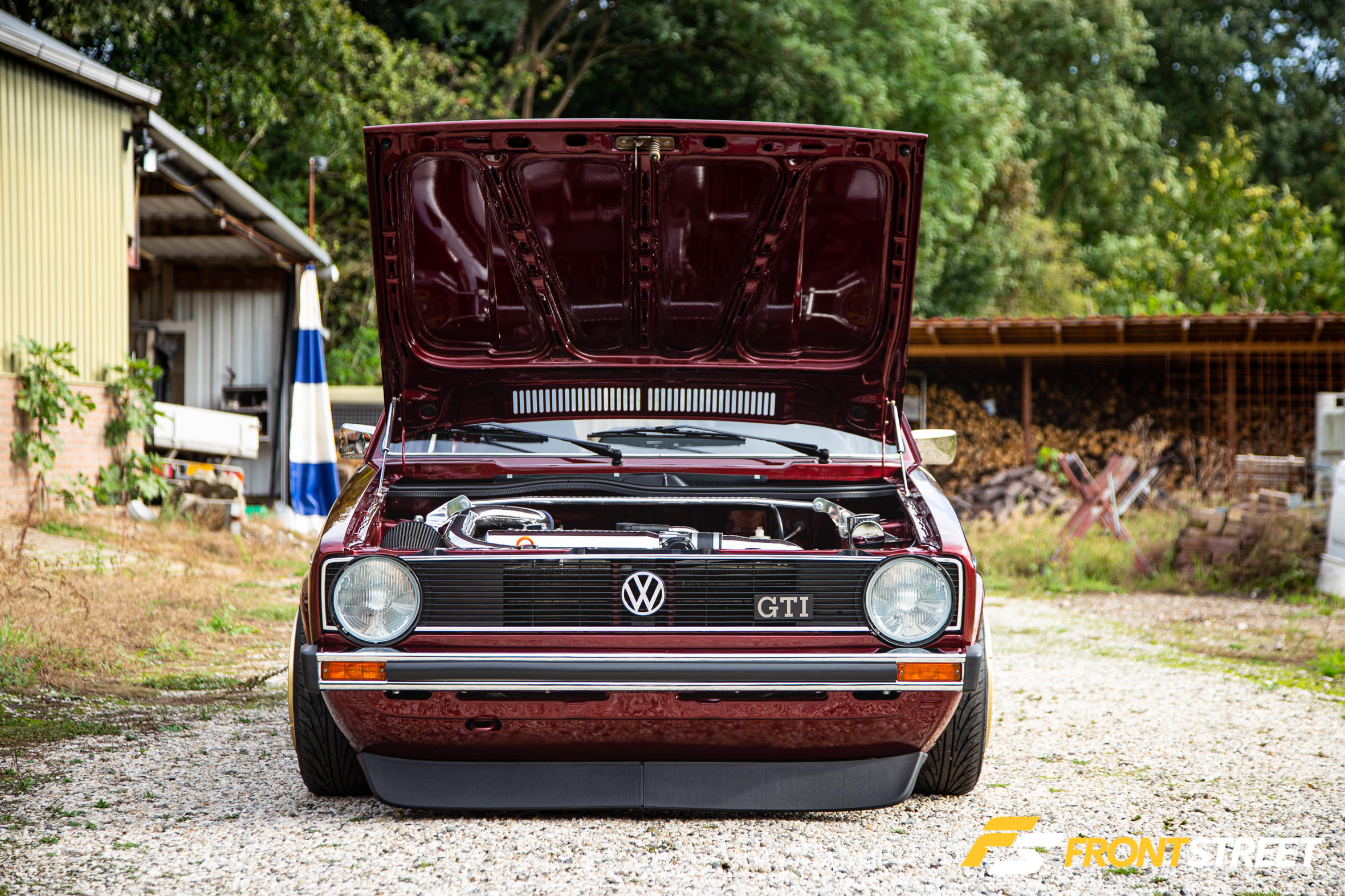 Stanced Volkswagen Golf GTI Mk1