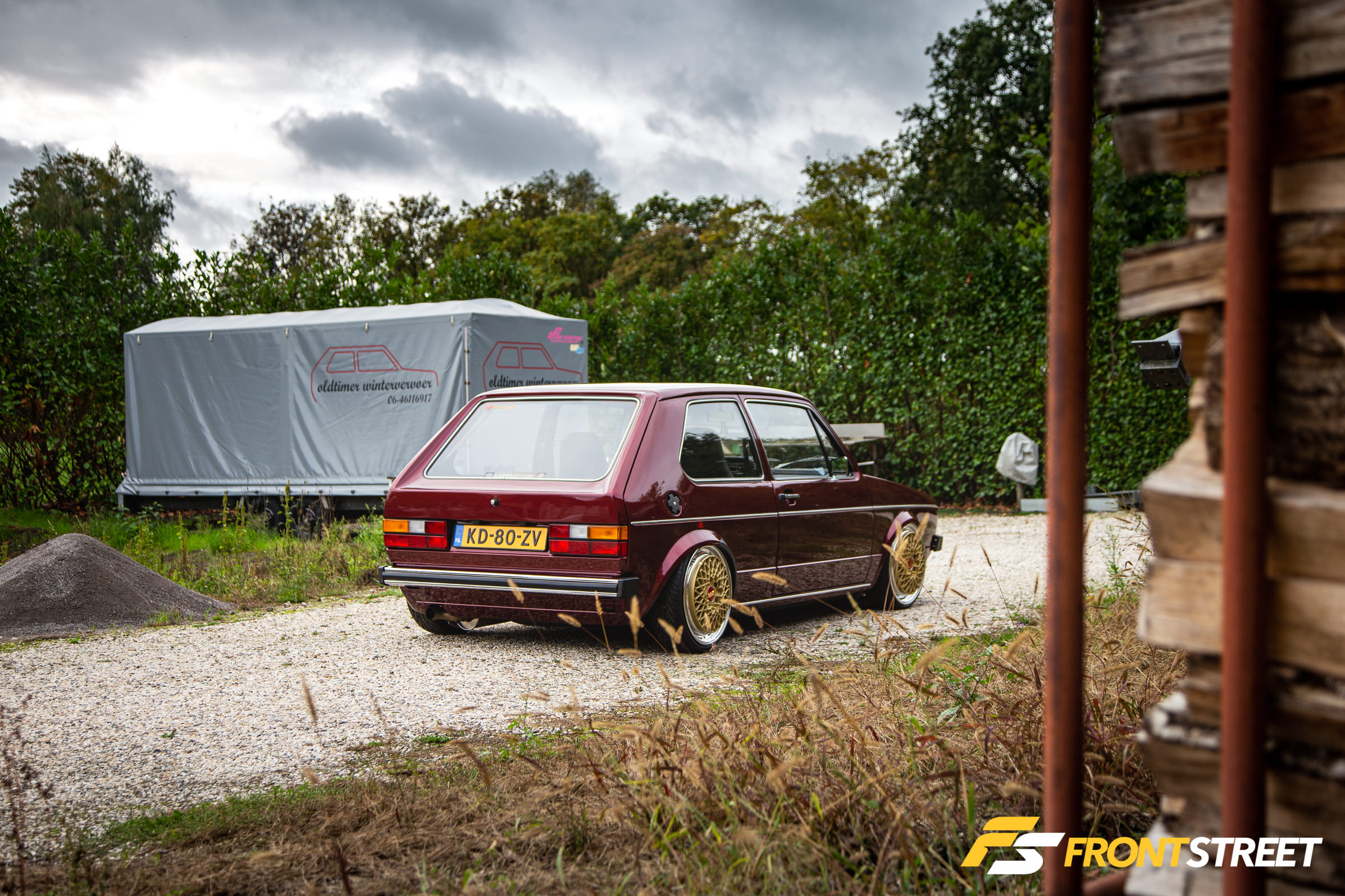 Stanced Volkswagen Golf GTI Mk1