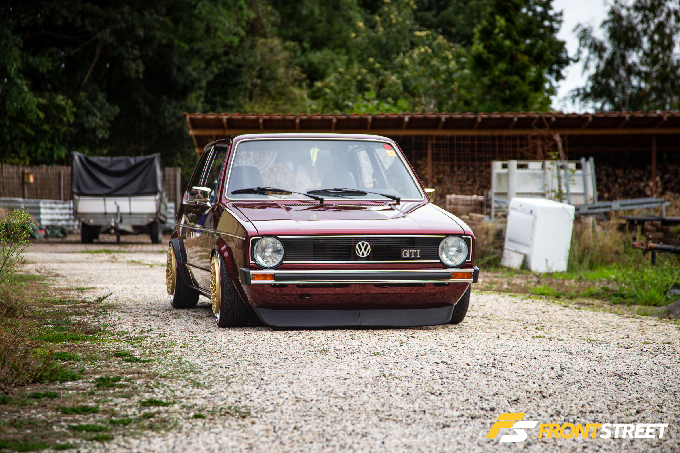 Stanced Volkswagen Golf GTI Mk1