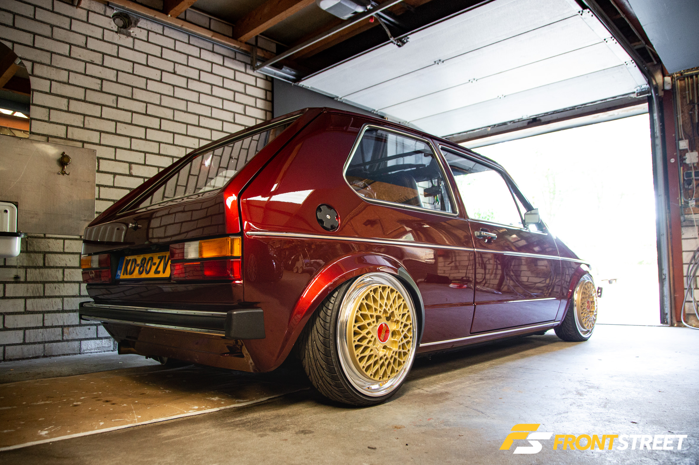 Stanced Volkswagen Golf GTI Mk1