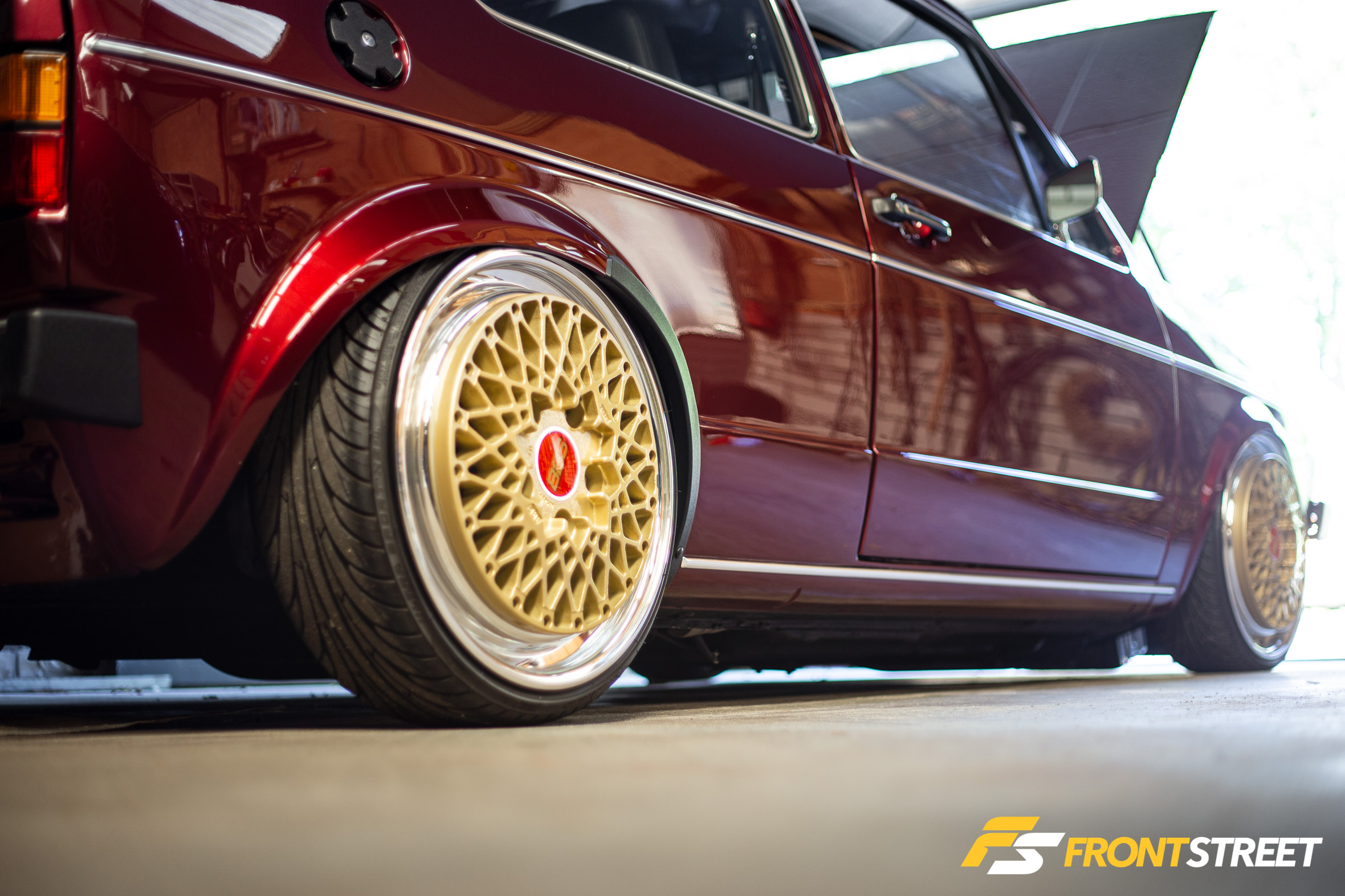 Stanced Volkswagen Golf GTI Mk1