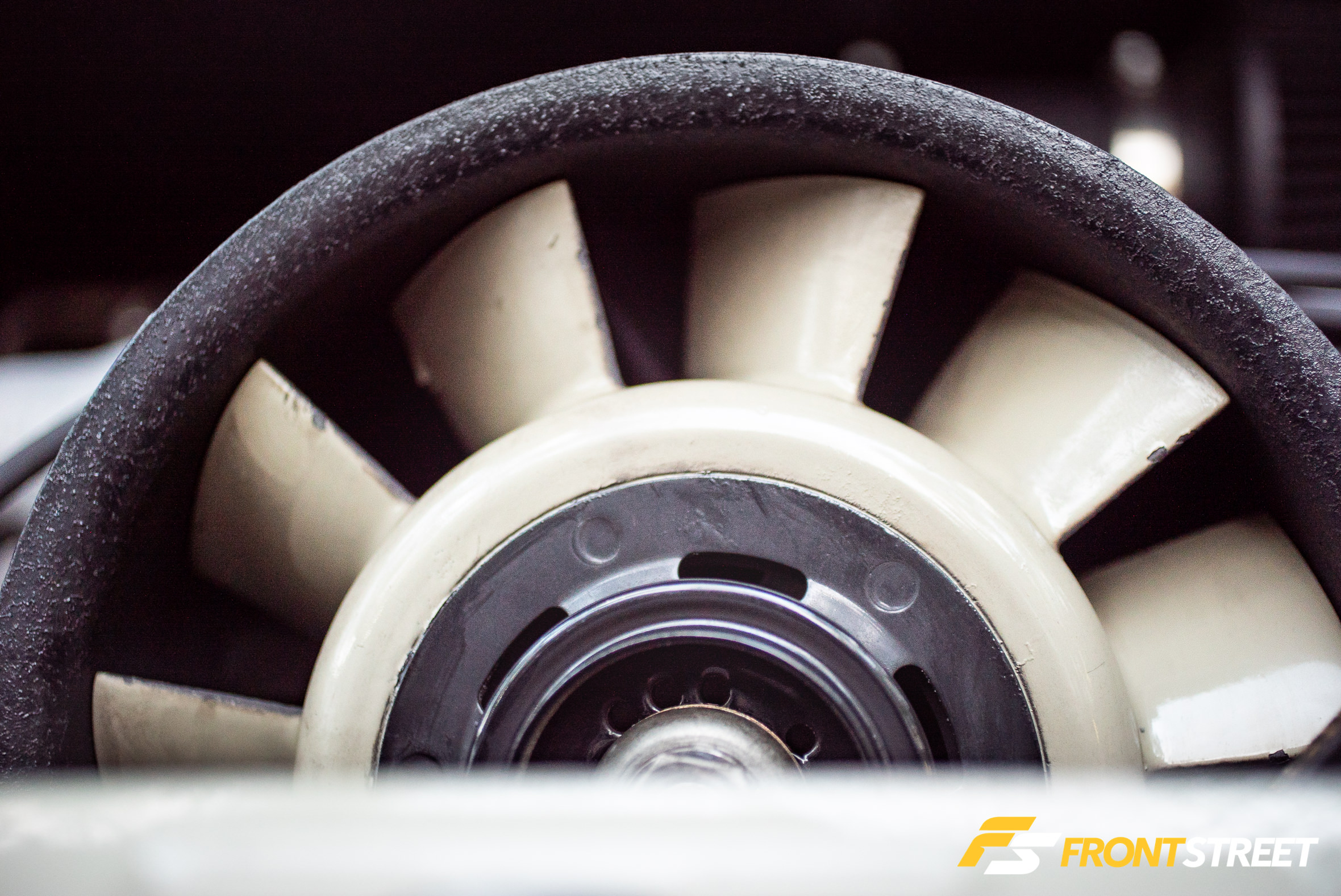 1985 Porsche 911 by Alex Aguiar