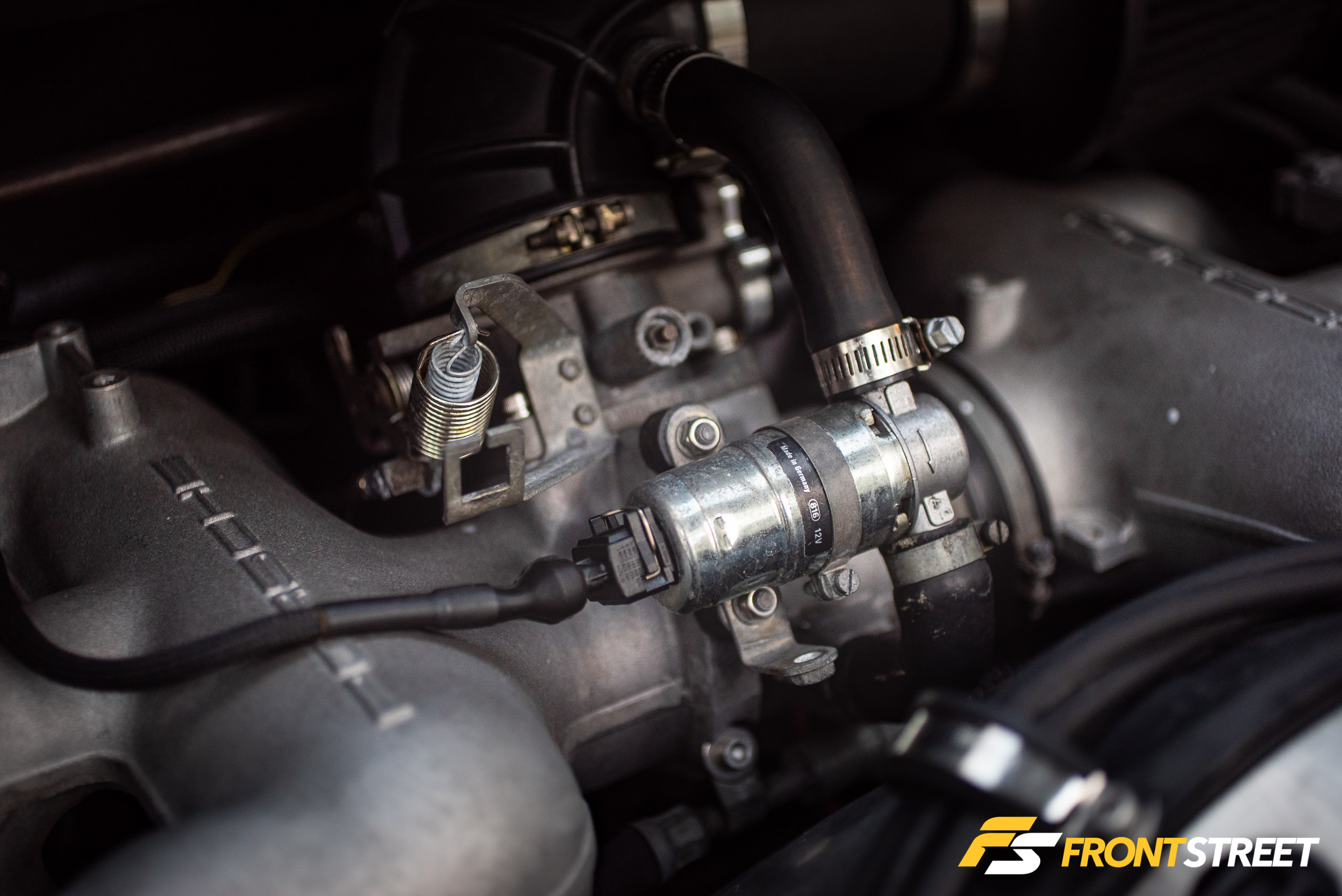 1985 Porsche 911 by Alex Aguiar