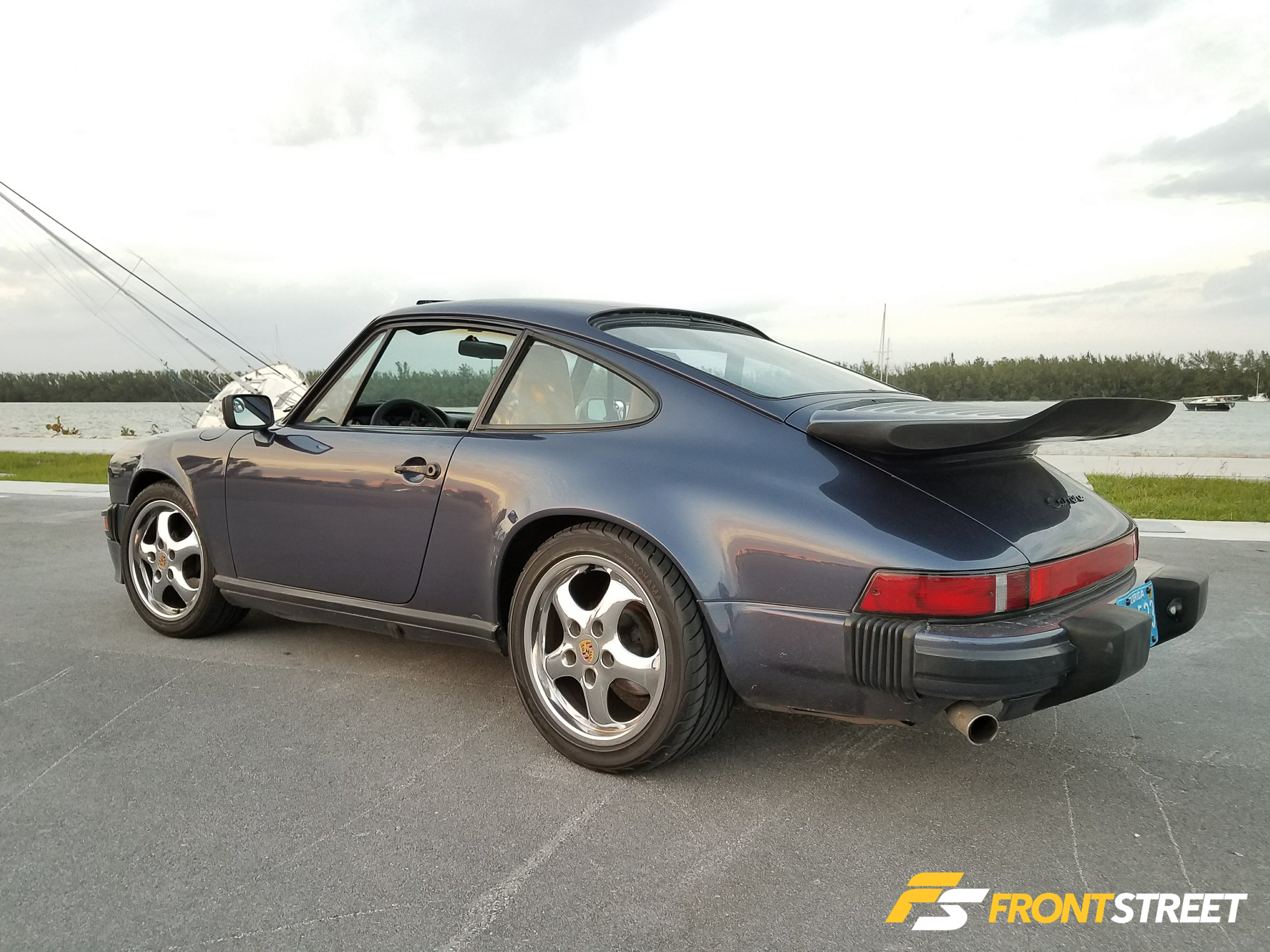 1985 Porsche 911 by Alex Aguiar