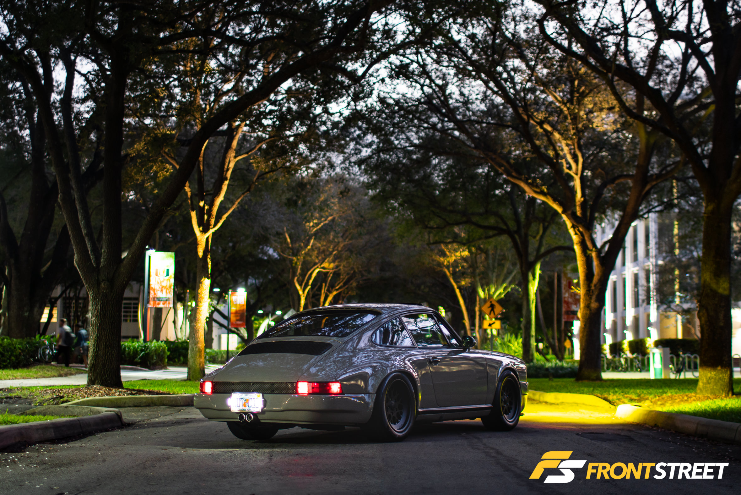 1985 Porsche 911 by Alex Aguiar