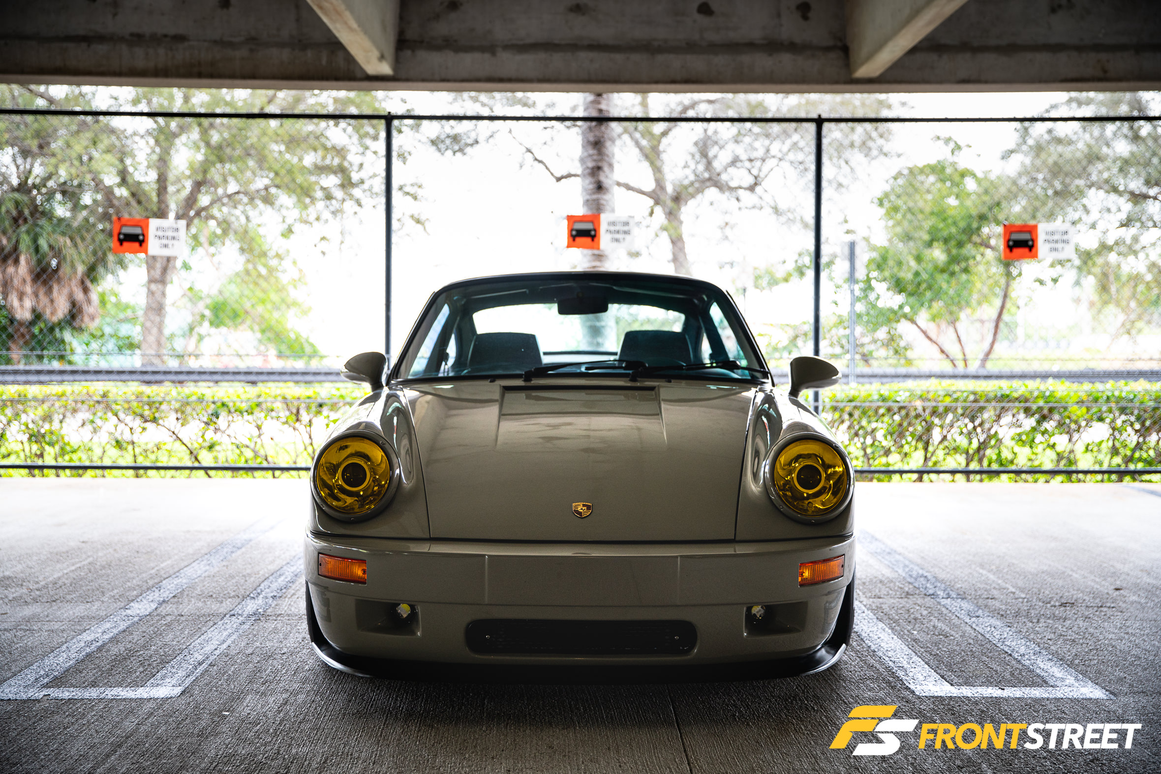 1985 Porsche 911 by Alex Aguiar