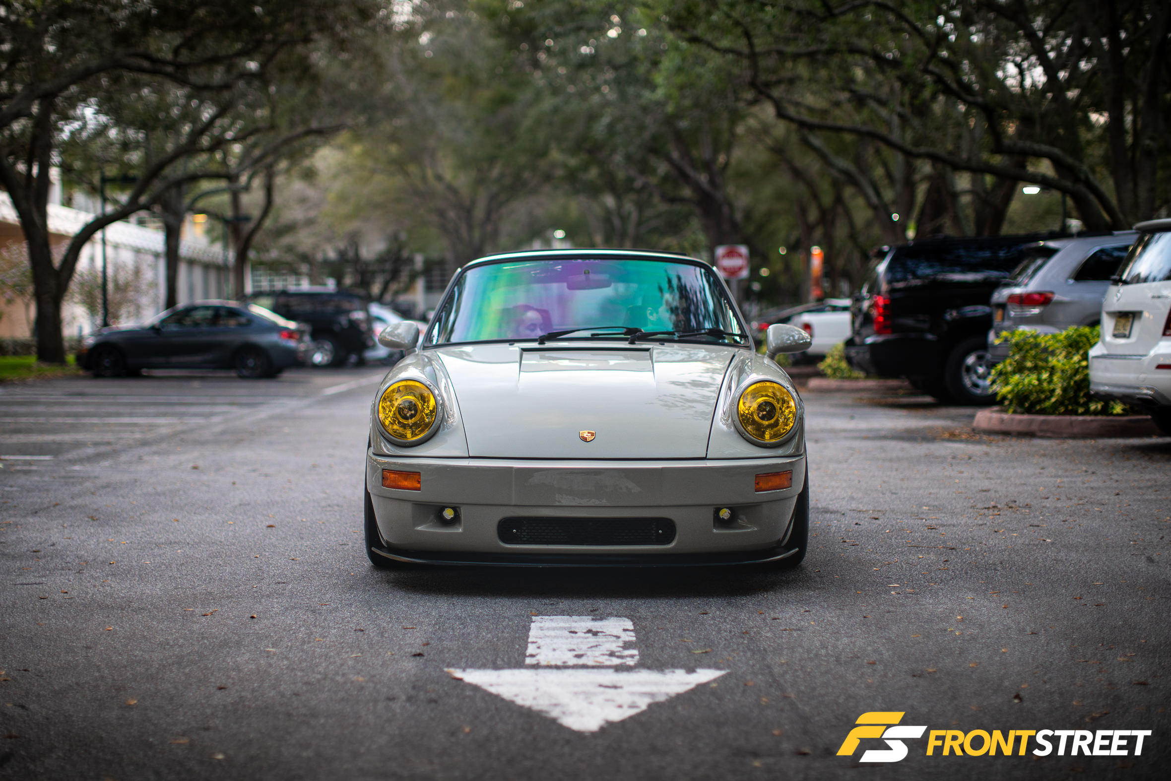 1985 Porsche 911 by Alex Aguiar