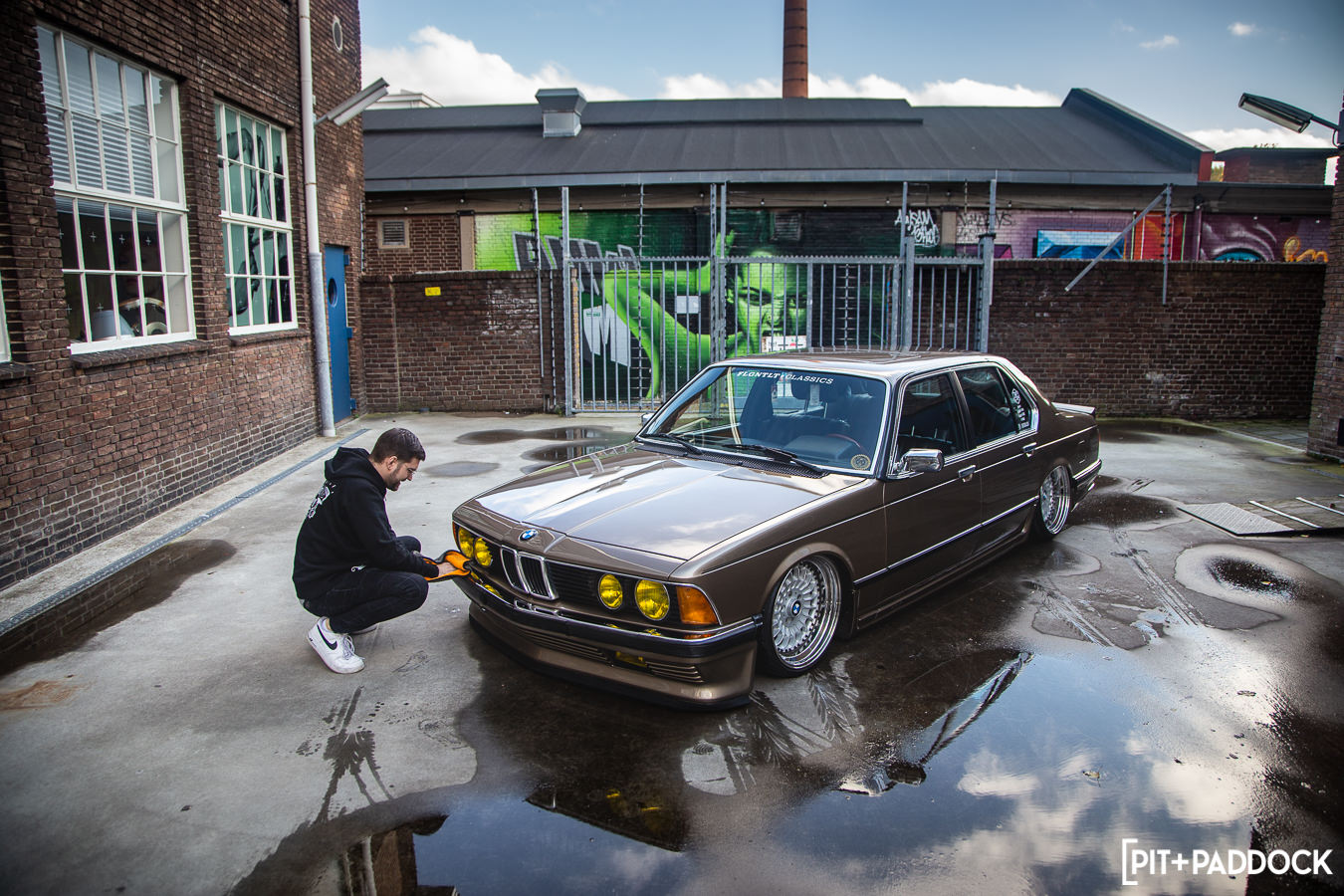 1982 BMW 735i by Denis Goleszny