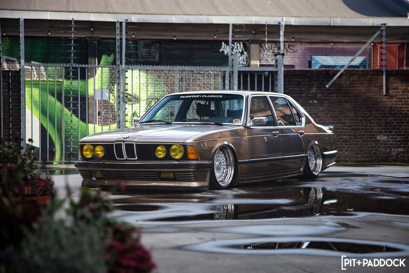 1982 BMW 735i by Denis Goleszny