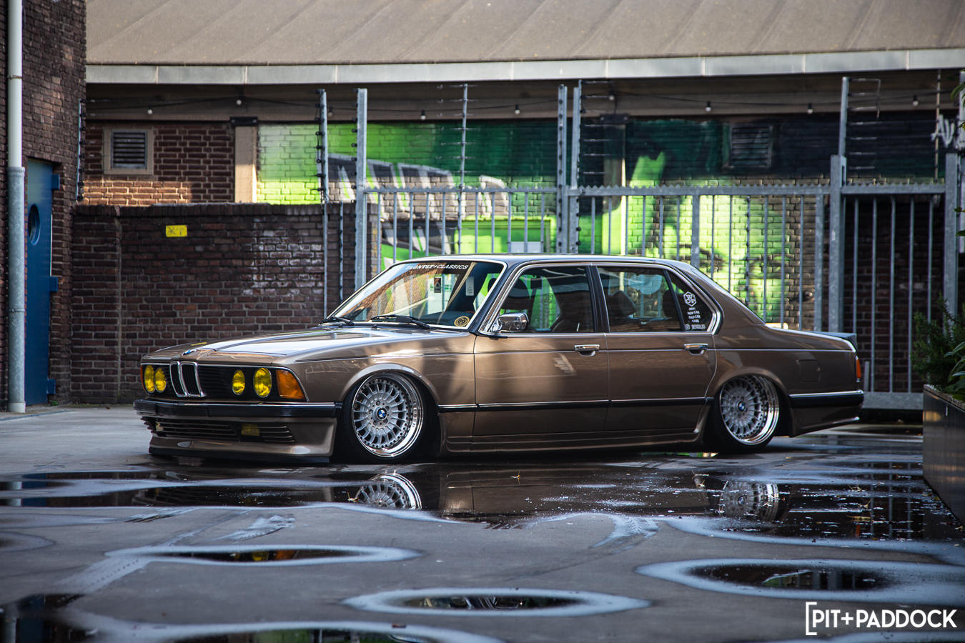 1982 BMW 735i by Denis Goleszny