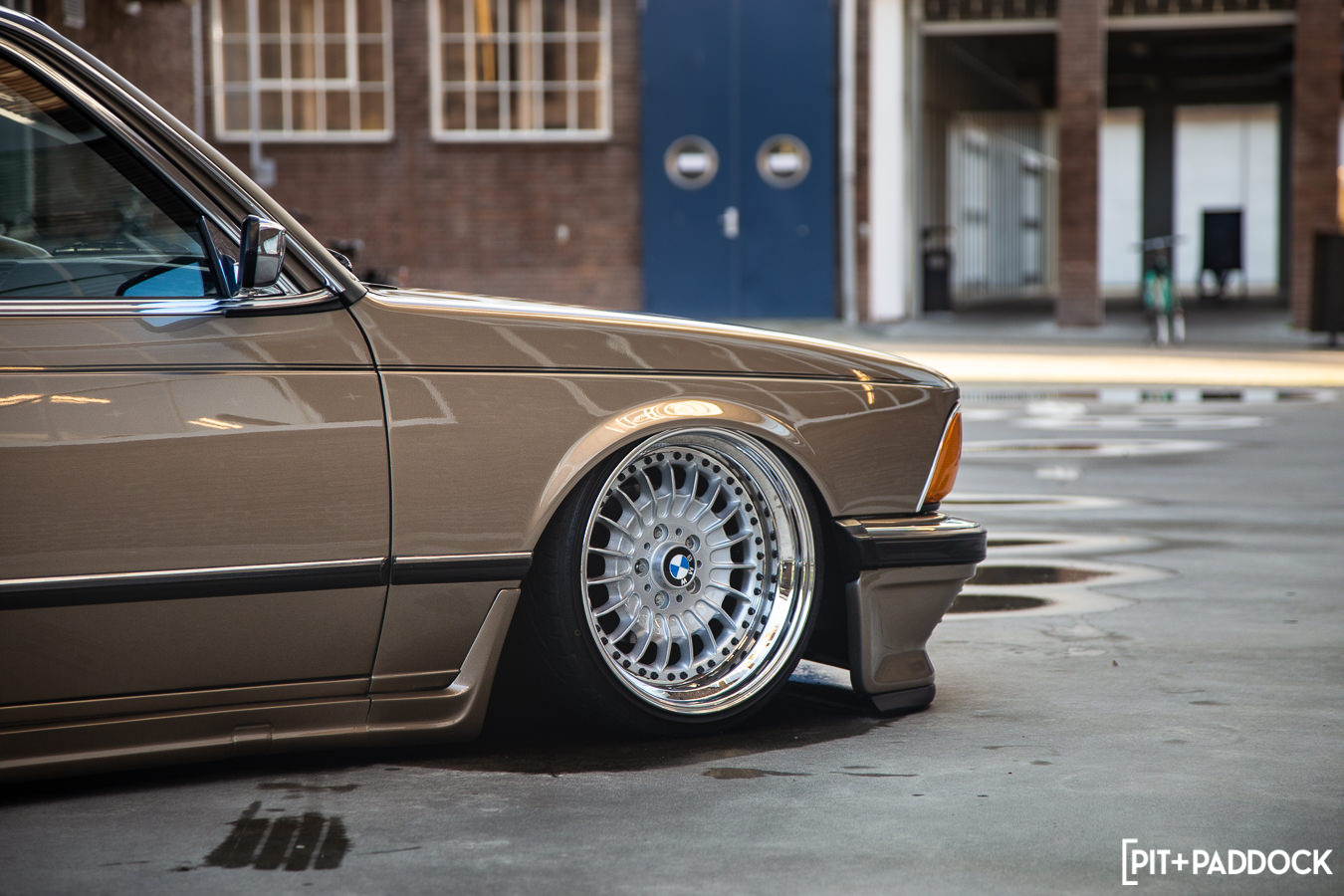 1982 BMW 735i by Denis Goleszny