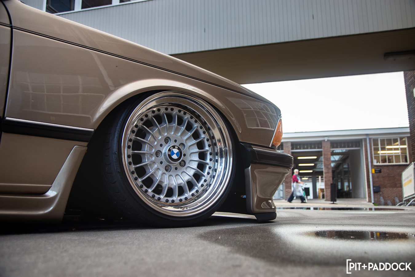 1982 BMW 735i by Denis Goleszny