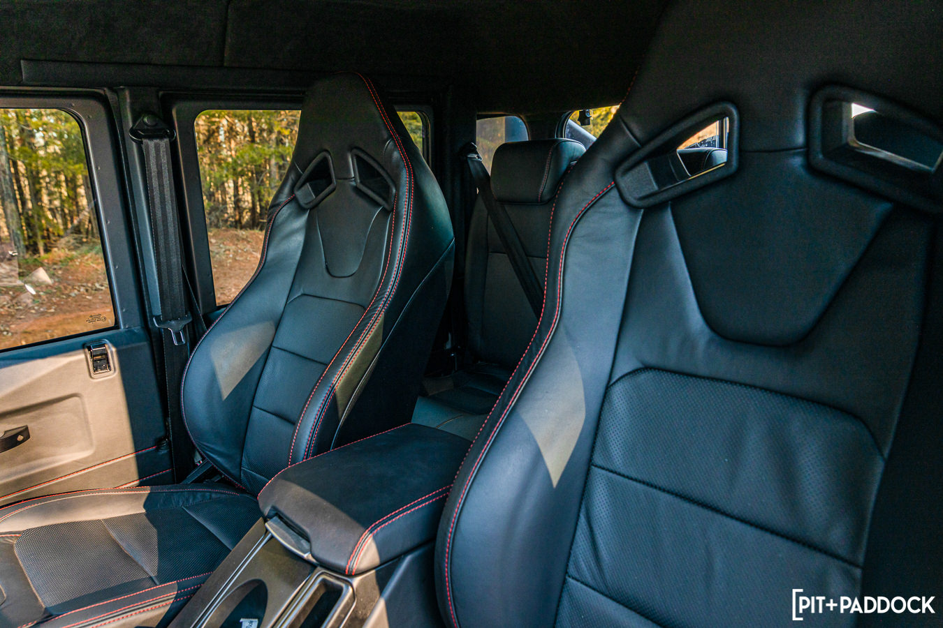 1993 Land Rover Defender 6x6 "The Flying Huntsman" by Hyper Offroad