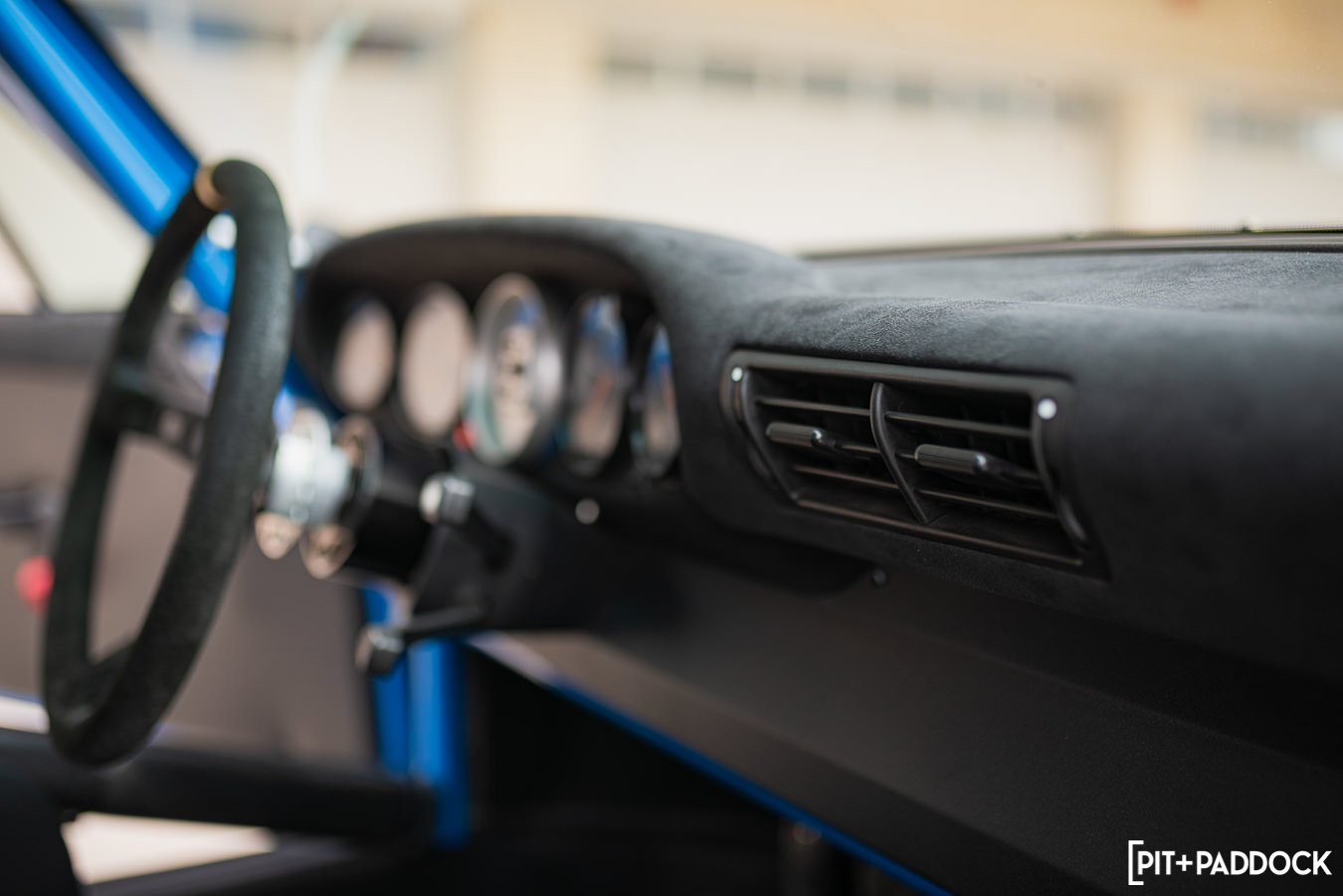 Porsche 993 by Rothsport Racing for Tim Strehl