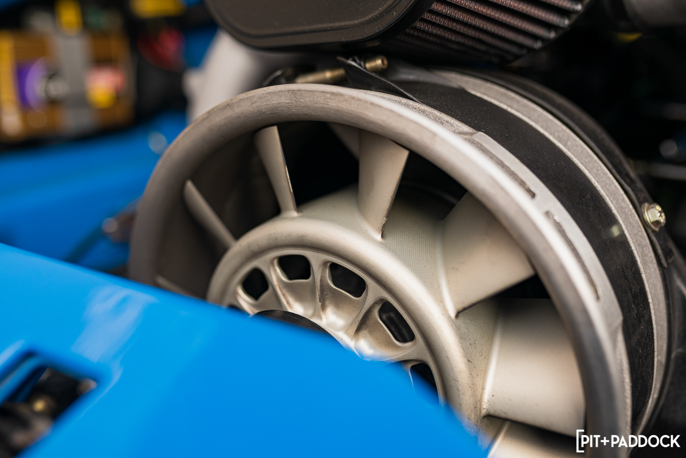 Porsche 993 by Rothsport Racing for Tim Strehl