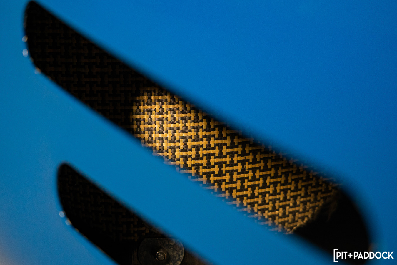 Porsche 993 by Rothsport Racing for Tim Strehl