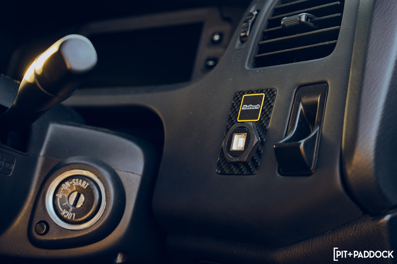 Nissan Skyline GT-R "DAI33" by Dai