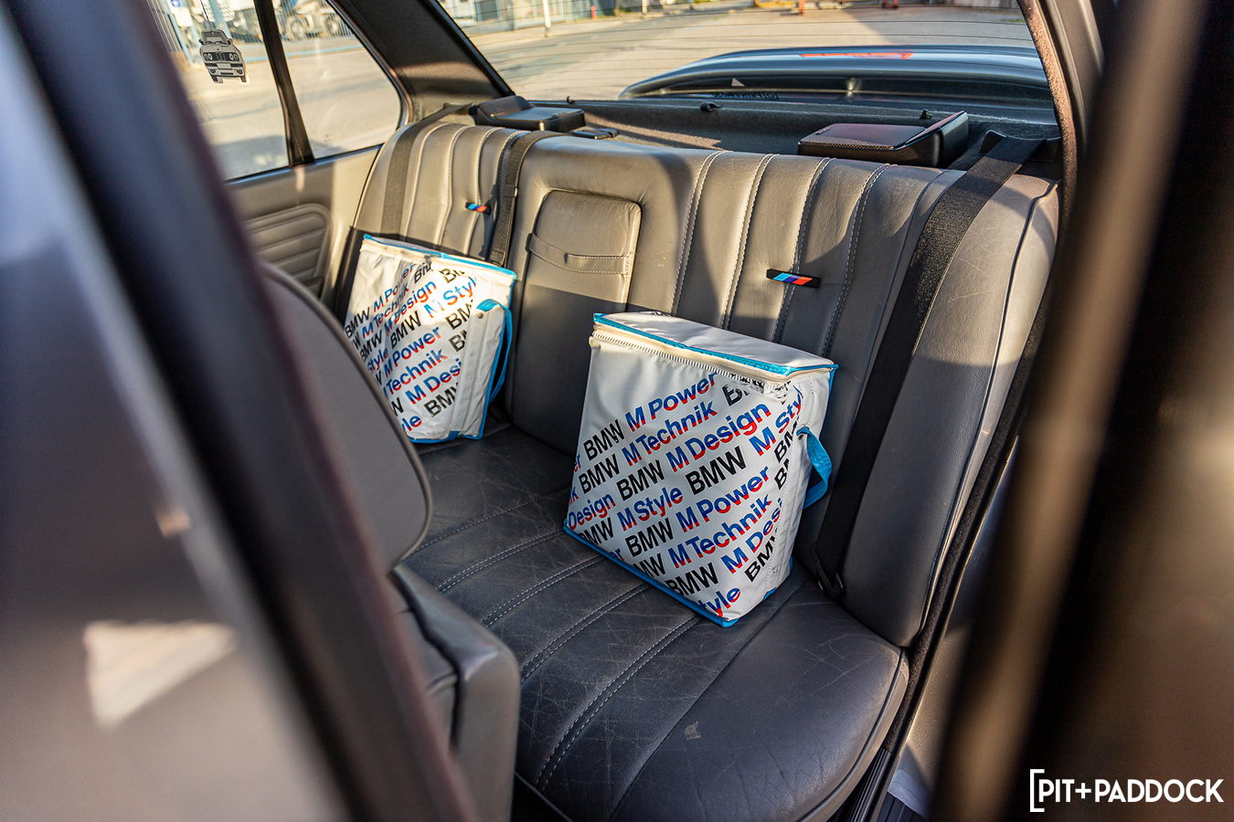 BMW 325i E30 Restomod by Pim Vinke