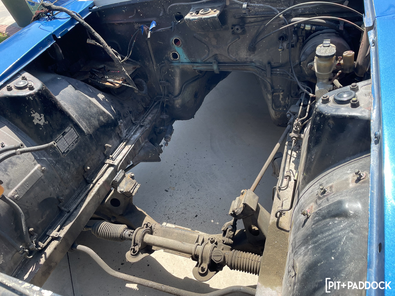 Datsun 240Z Tribute by Paulo Tabora