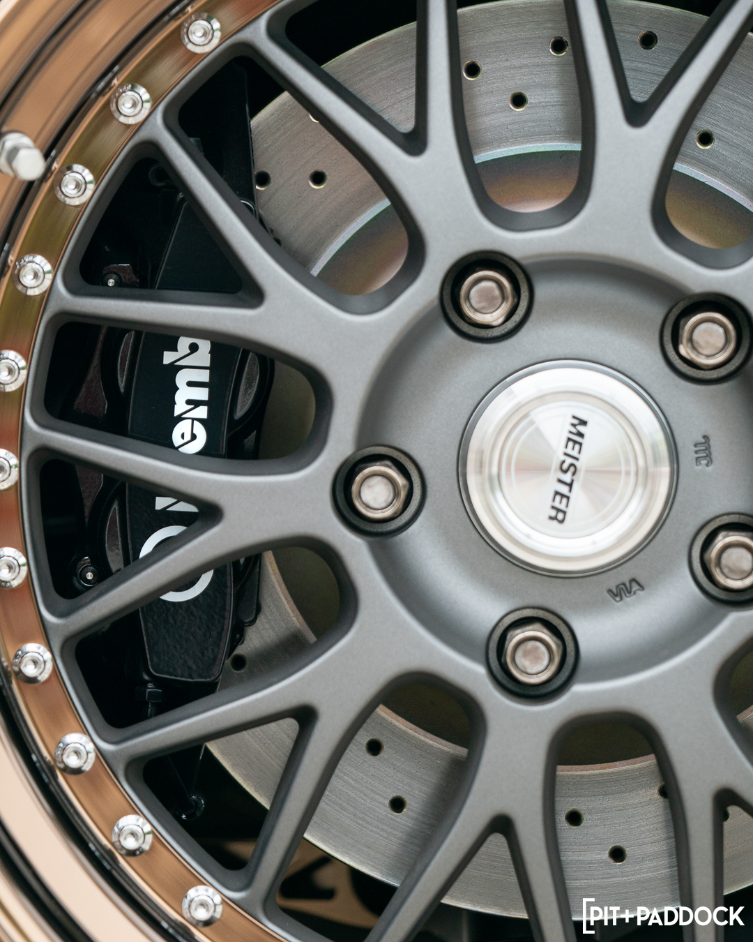 1976 Porsche 911 by Austin Barnett