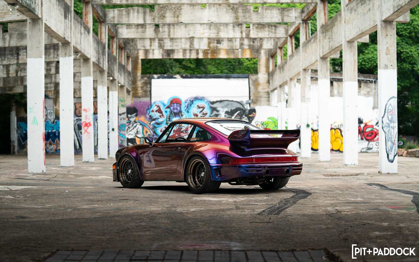 1976 Porsche 911 by Austin Barnett