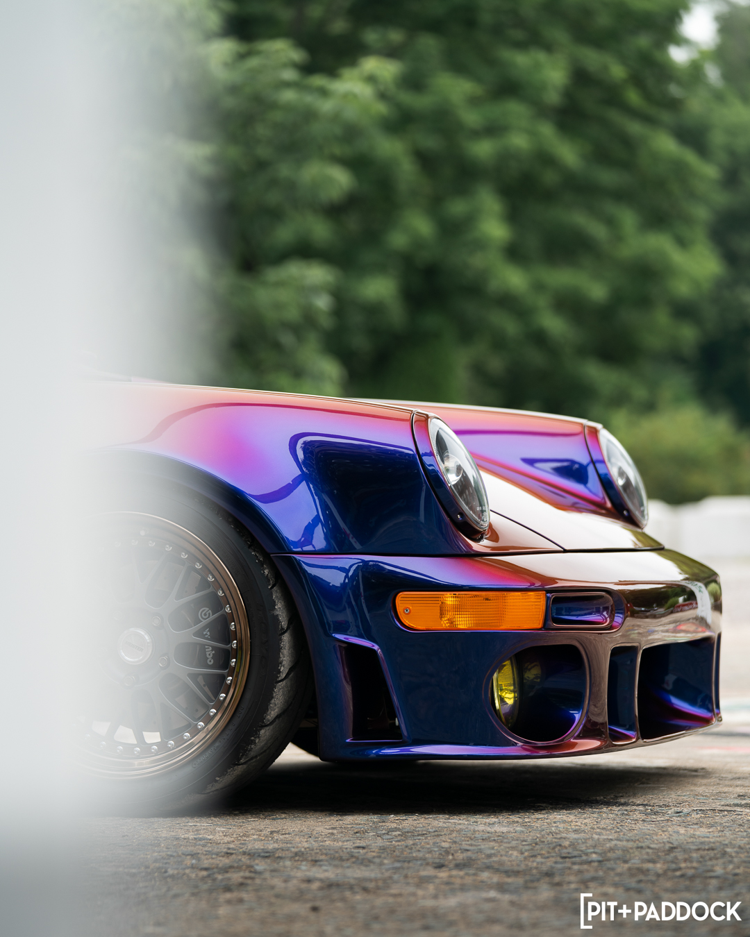 1976 Porsche 911 by Austin Barnett