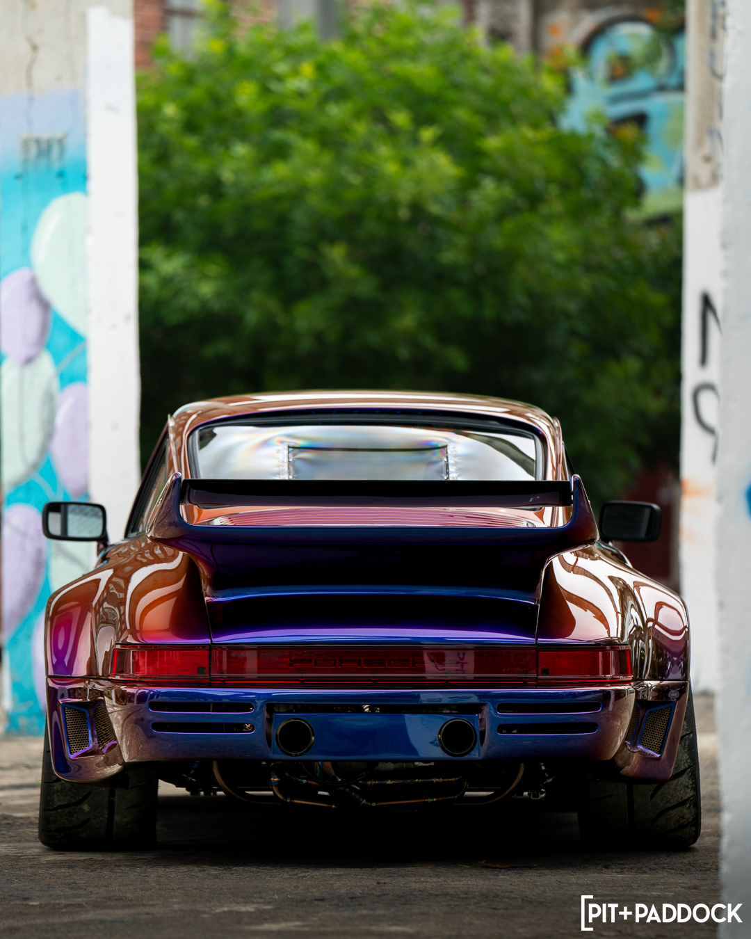 1976 Porsche 911 by Austin Barnett