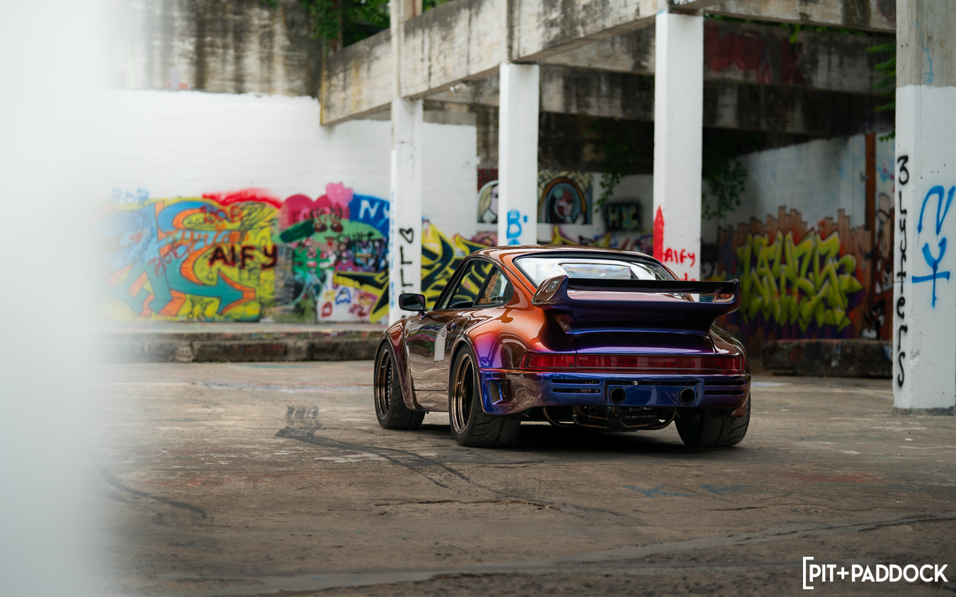 1976 Porsche 911 by Austin Barnett