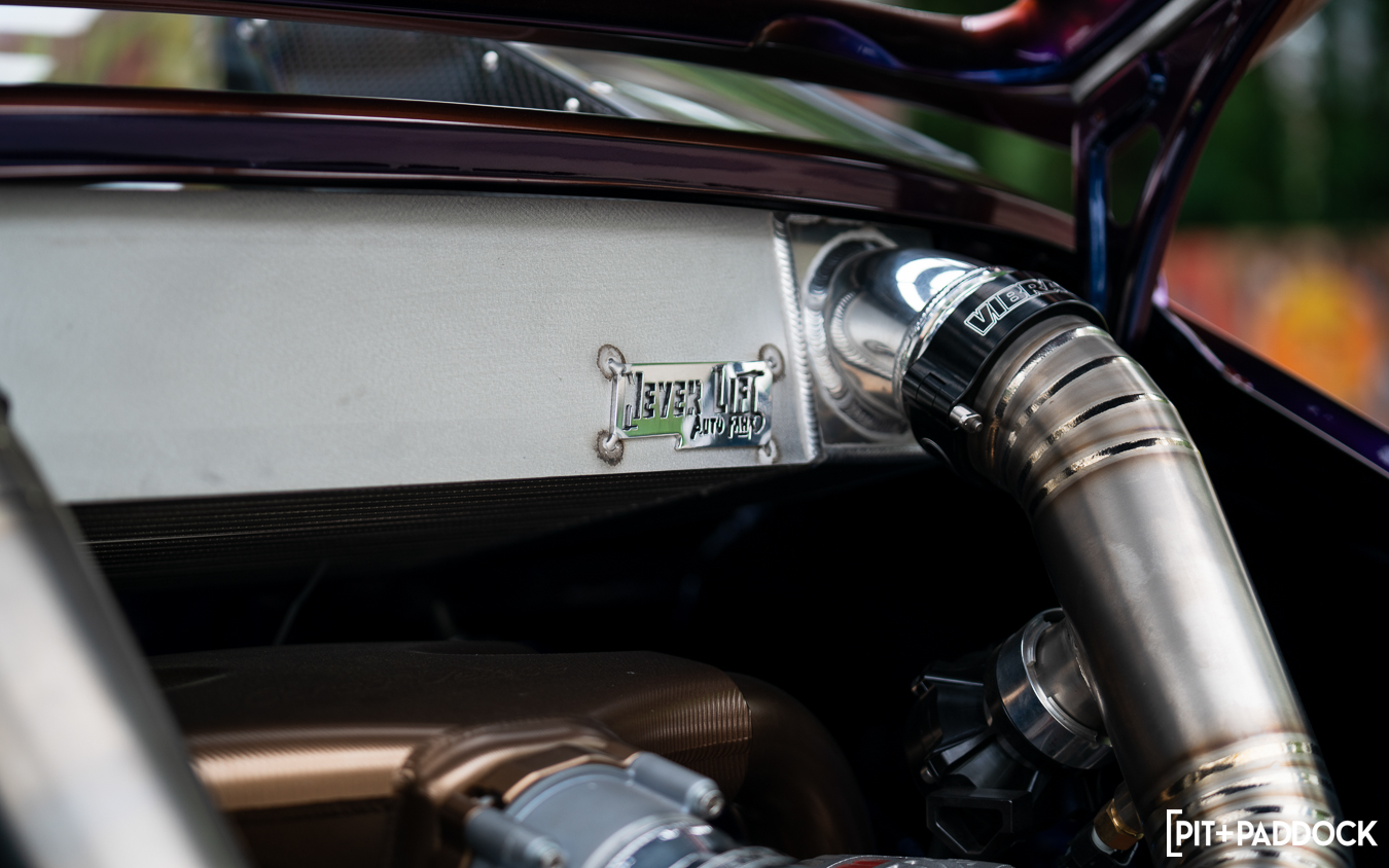 1976 Porsche 911 by Austin Barnett