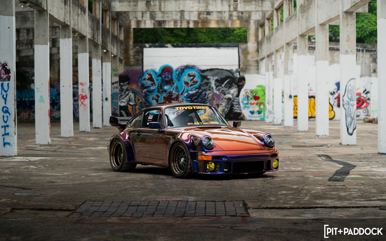 1976 Porsche 911 by Austin Barnett