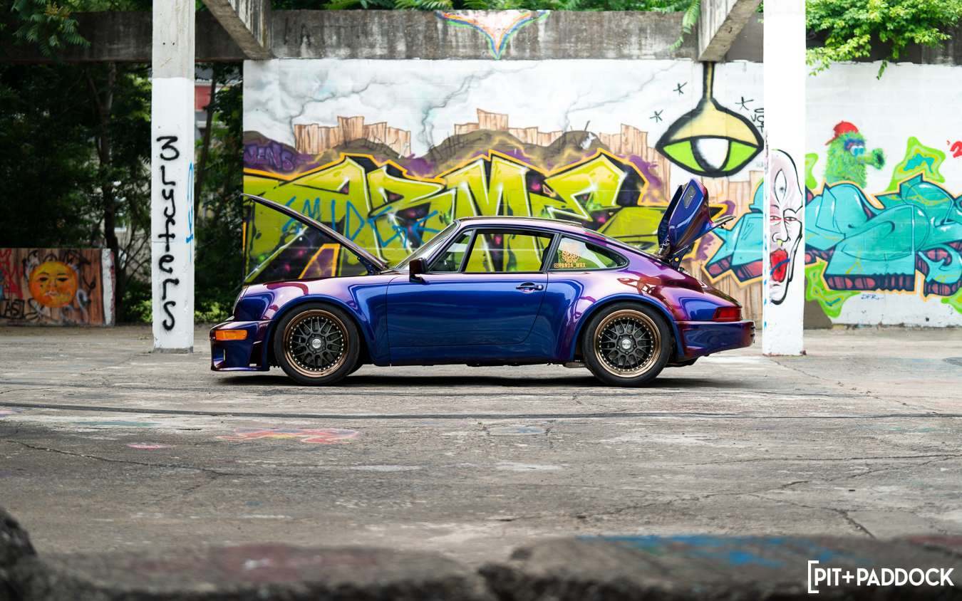 1976 Porsche 911 by Austin Barnett