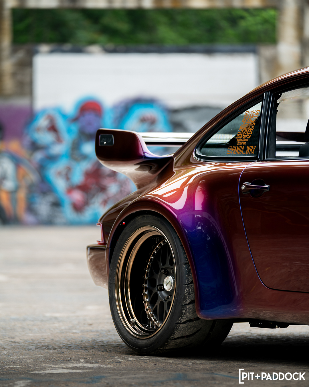 1976 Porsche 911 by Austin Barnett