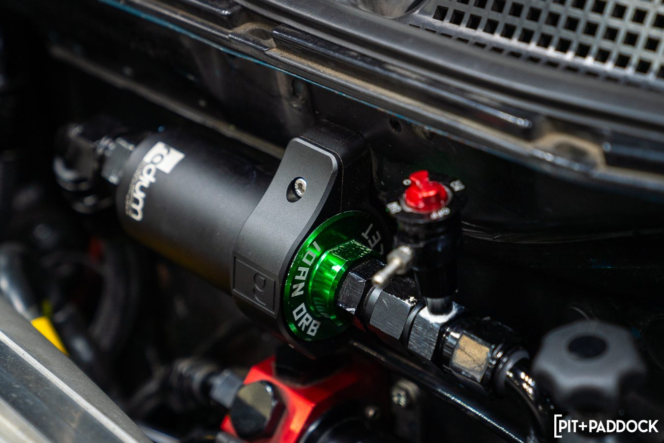 1994 Acura Integra GS-R "Gringotegra" by Myles Kerr